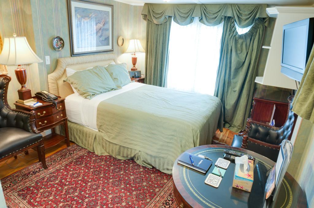 Calgary Westways Guest House Zimmer foto