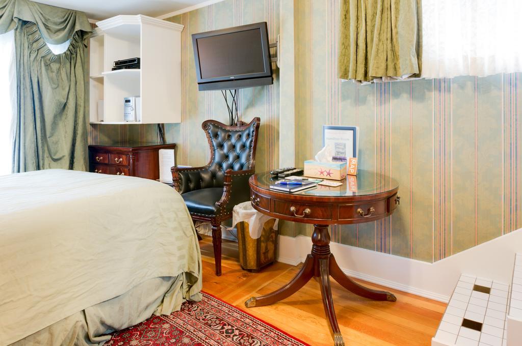 Calgary Westways Guest House Zimmer foto