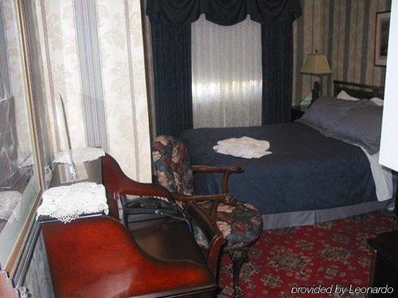 Calgary Westways Guest House Zimmer foto